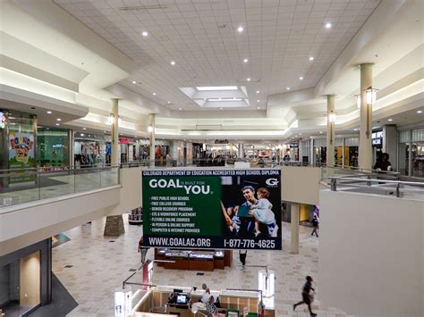 plaza aurora talisay nbi|Plaza Aurora Shopper's Center .